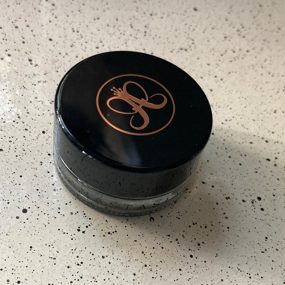 Dipbrow